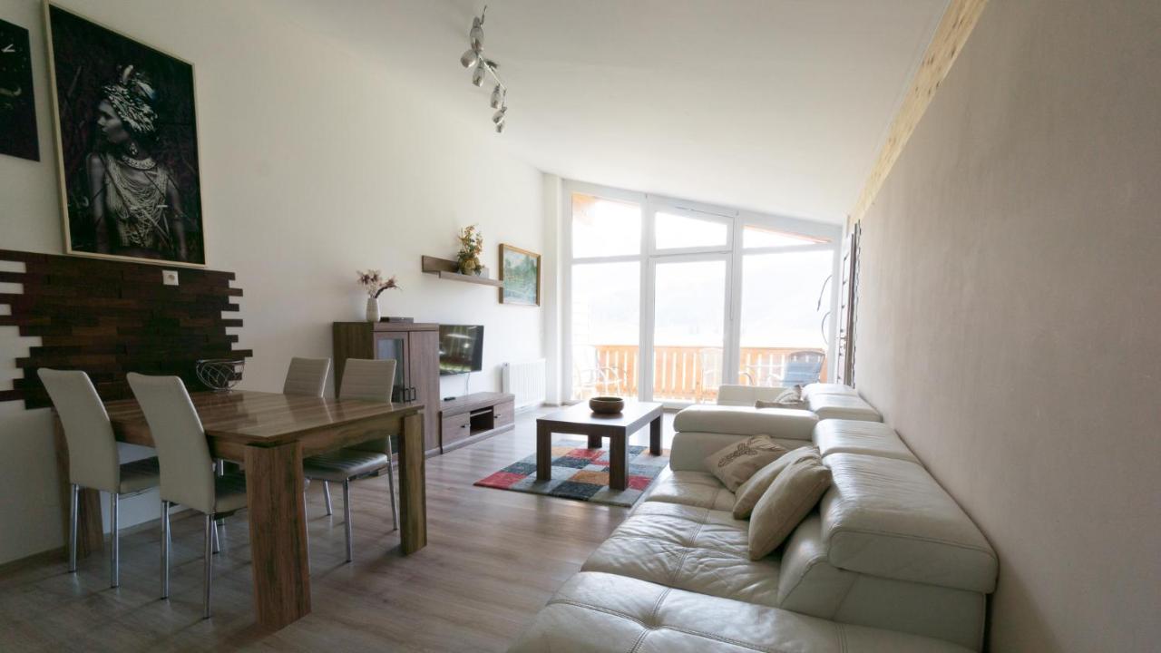 Praga Apartments & Restaurant Zell Am See-Kaprun ピーゼンドルフ エクステリア 写真